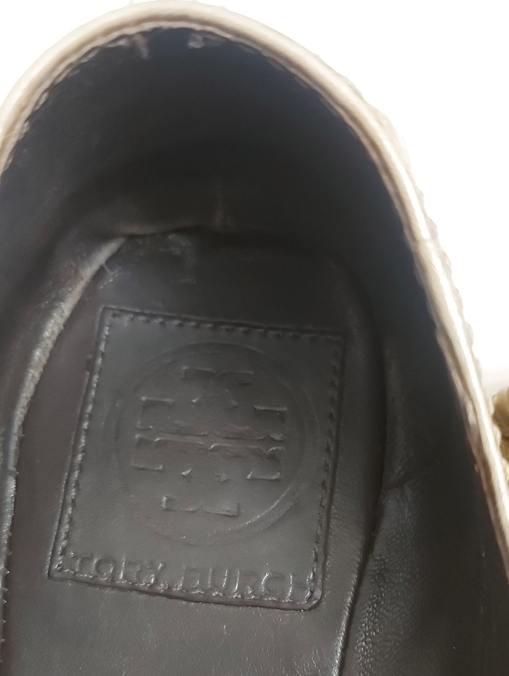Tory Burch women's leather shoes, size 9 - Picture 3 of 9